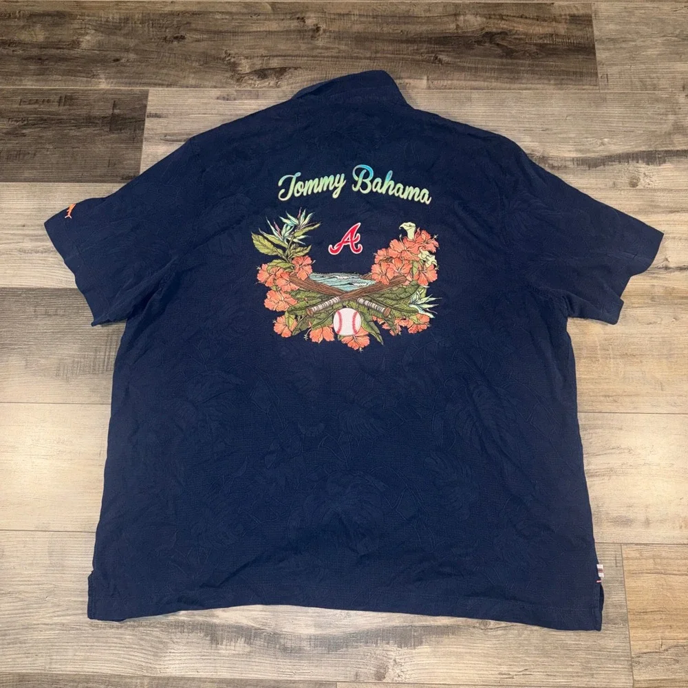 Tommy Bahama Atlanta Braves Silk Camp Shirt XXXL MLB Hawaiian Button Up